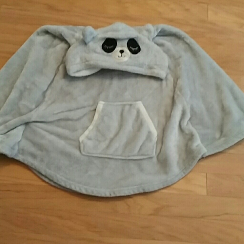 Bear hooded fleece poncho